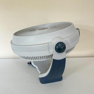 WINDMACHINE ~ Pivoting Portable Fan