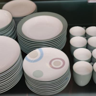 Colorwave Noritake Green Dish Set
