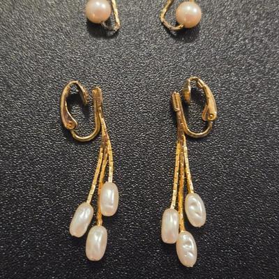 (4) Clip On Earrings