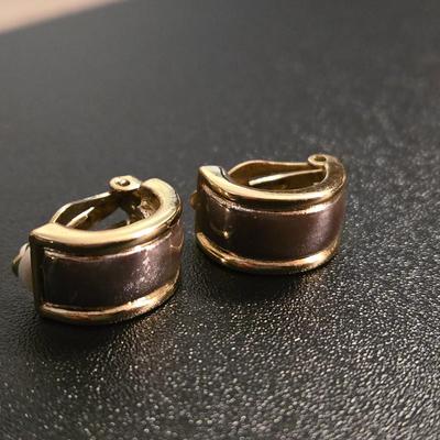 Clip On Earrings (3)
