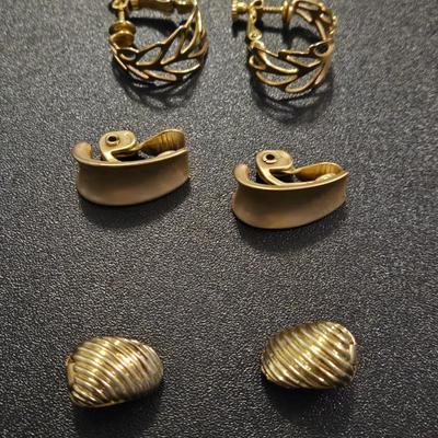 Clip On Earrings (3)