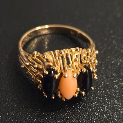14k. Gold with 3 Marquise Cut Pieces of Coral