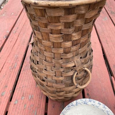 Wicker basket, wood wreath, pottery and wagon