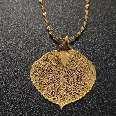 Gold Tone Leaf Necklace and Clip On Earrings