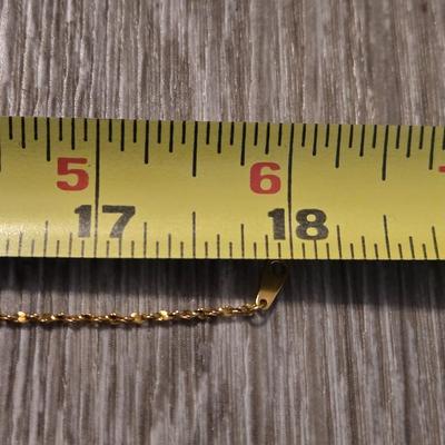 Gold Tone Leaf Necklace and Clip On Earrings