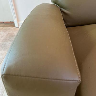 Lay-Z-Boy Recliner (see description)