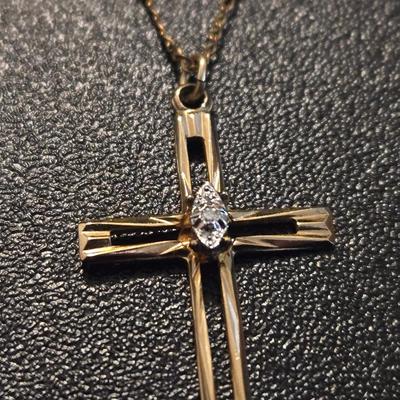 14kt.GF Cross Pendant & Chain