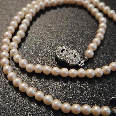 Faux Pearl Necklace with Box Clasp
