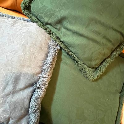 Large lot of assorted throw pillows