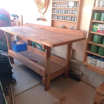 SOLID WOOD WORKBENCH