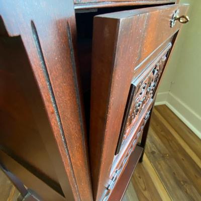 Antique Mahogany Mirrored Standing Cupboard