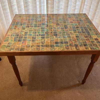 L2- Tile Top Table
