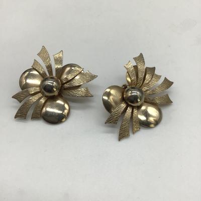 Vintage clip on earrings