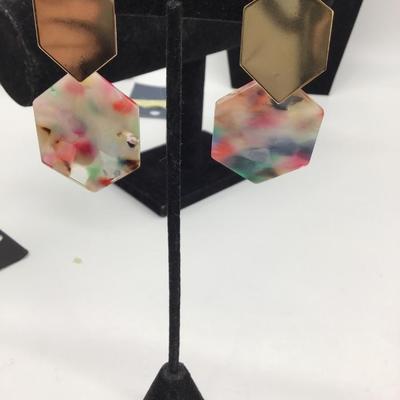 Colorful design fashion earrings
