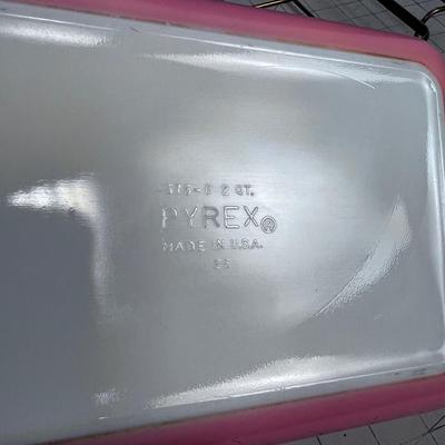 RARE! Pink PYREX Swirl with Lid #575-B 2 Quart Plus Original Wire Cradle 