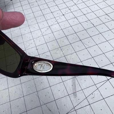 Christian Dior Ladies Sunglasses in a Maui Jim Case