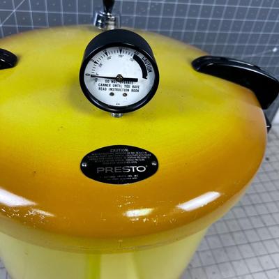 Harvest Gold PRESTO PRESSURE COOKER