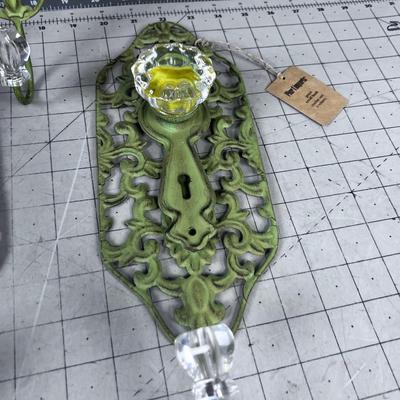 3 Green Decorative Glass Door Knob Wall Hooks