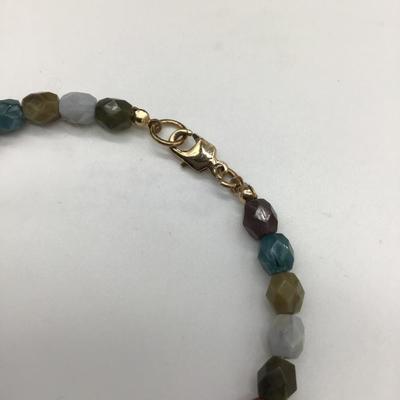 Multicolor beaded bracelet