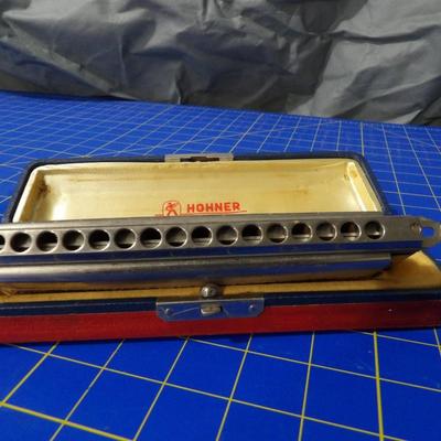 Vintage Hohner 64 Chromatica Professional