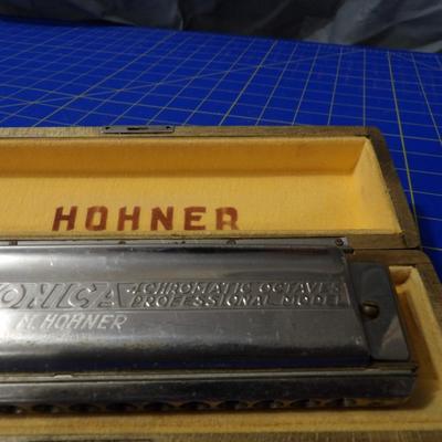Vintage Hohner 64 Chromatica Professional