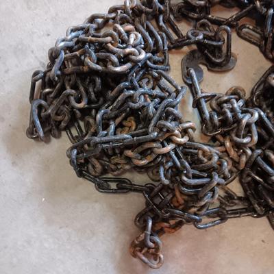 LARGE ZIPPERED BAG, TIRE CHAINS, 2 SLIP ON SHOES ICE GRIPS, AUTO AIR COMPRESSOR