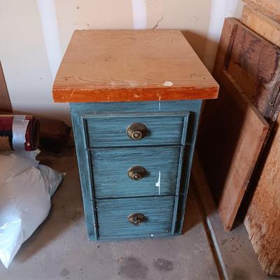 2 DRAWER LATERAL FILING CABINET AND A 3 DRAWER NIGHT STAND