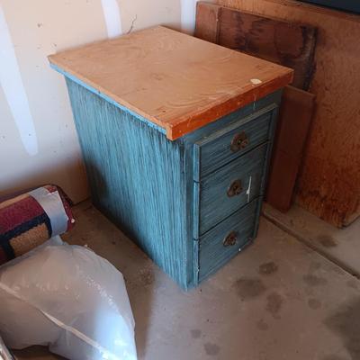 2 DRAWER LATERAL FILING CABINET AND A 3 DRAWER NIGHT STAND