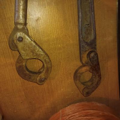 MULTI DRAWER HARDWARE ORGANIZER, HUGE SPOOL OF TWINE AND 2 RATCHETS