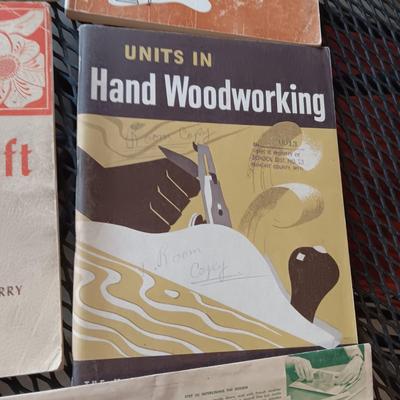 HOW TO BOOKS ON JEWELRY, WOODWORKING, METALWORK, LEATHERCRAFT AND COPPER EMBOSSING