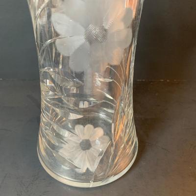 LOT 2: Belleek Pansy Candle, Yankee Candles, Home Interior Candles & Cut Crystal Vase