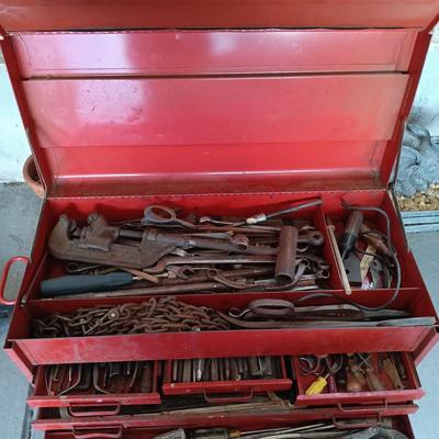 LOT 40: Vintage Snap-On 40s/50s Flip Top 6-Drawer Tool Chest