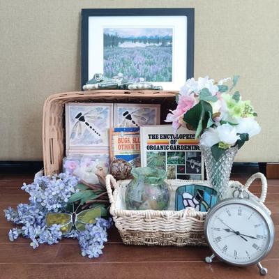 LOT 52: Time to Garden- Indiana Glass Co. Ivy Bowl, Ceramic Tiles & Animals, Vintage Godinger Alarm Clock & More