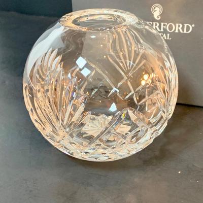 LOT:79: Waterford Crystal Lafford Rose Bowl # 135752