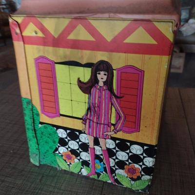 Vintage Barbie Family House