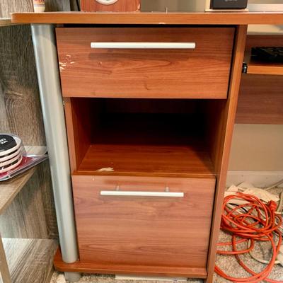 LOT 6 B: Computer Desk (Electronics Not Included)