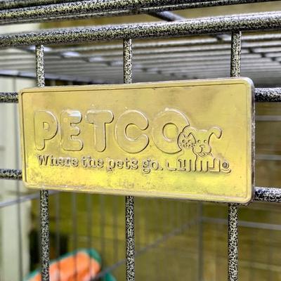 LOT 14 B: Petco Dog Crate