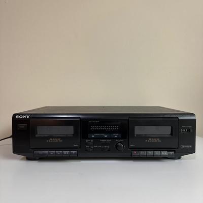 LOT 22B: Sony Stereo Cassette Deck Model TC-WE305