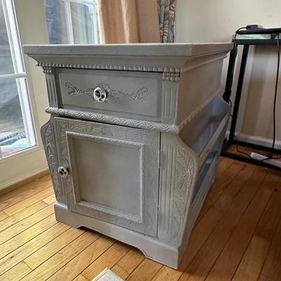 LOT 111L: Gray Decorative Side Table