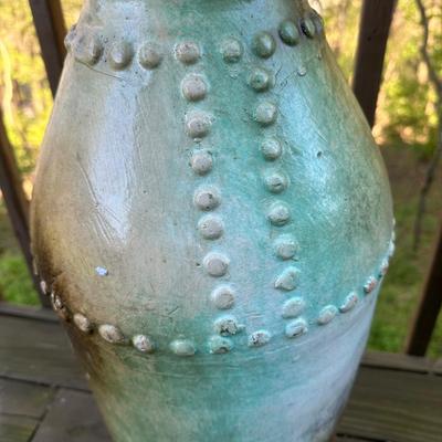 LOT 115L: Large Ceramic Vase