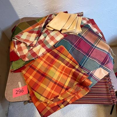 Fall themed table linens