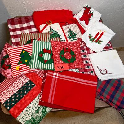 Assorted Christmas Linens