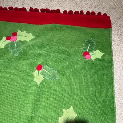 Table Linen - Holly