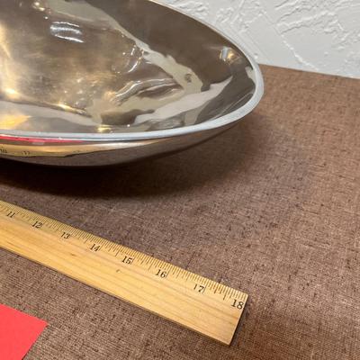 Polished oval aluminum bowl