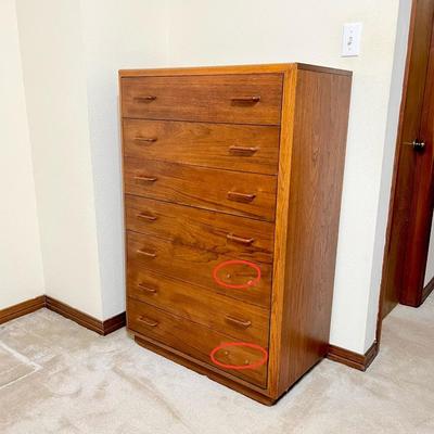 BROYHILL ~ Premium Collections ~ Mahogany Queen/Full ~ Four (4) Piece Bedroom Suite