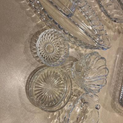 K74- Serving dishes, beautiful!