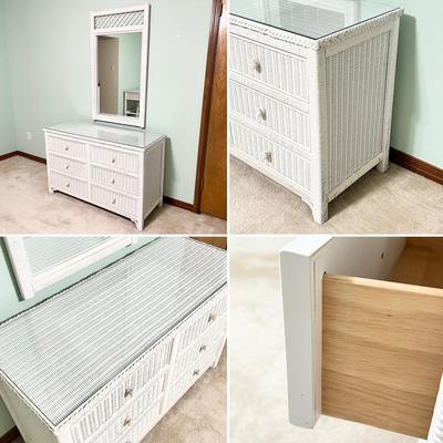 HENRY LINK ~ Five (5) Piece Wicker Queen / Full Bedroom Suite ~ *Read Details