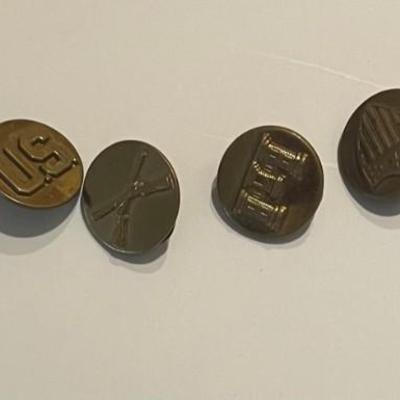 Set of 10 WW2 US Military pins #2