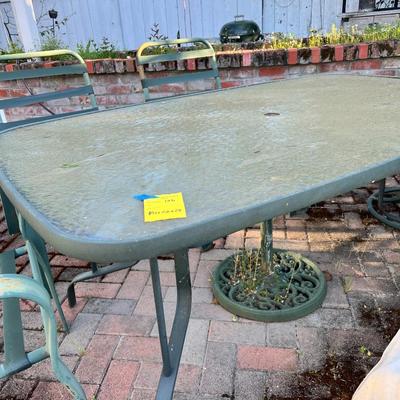 Outdoor patio table and chairs