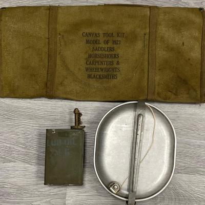 WWII US ARMY TOOL KIT/ CANTEEN KIT